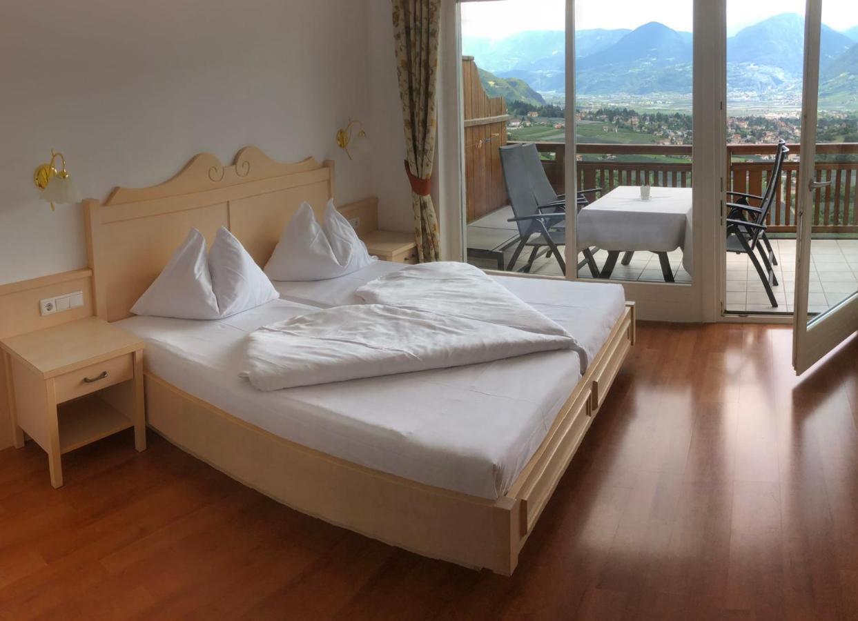 سكين Appartement Tschivon المظهر الخارجي الصورة