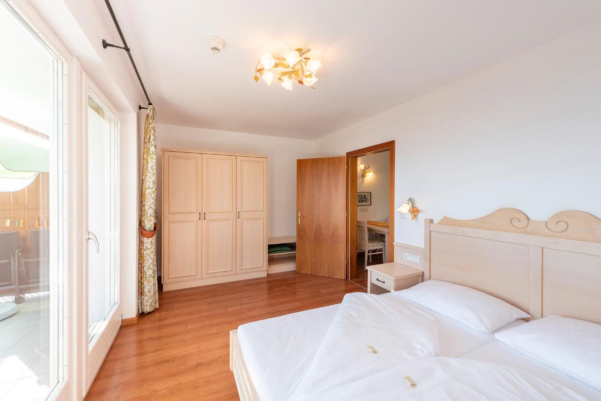 سكين Appartement Tschivon المظهر الخارجي الصورة