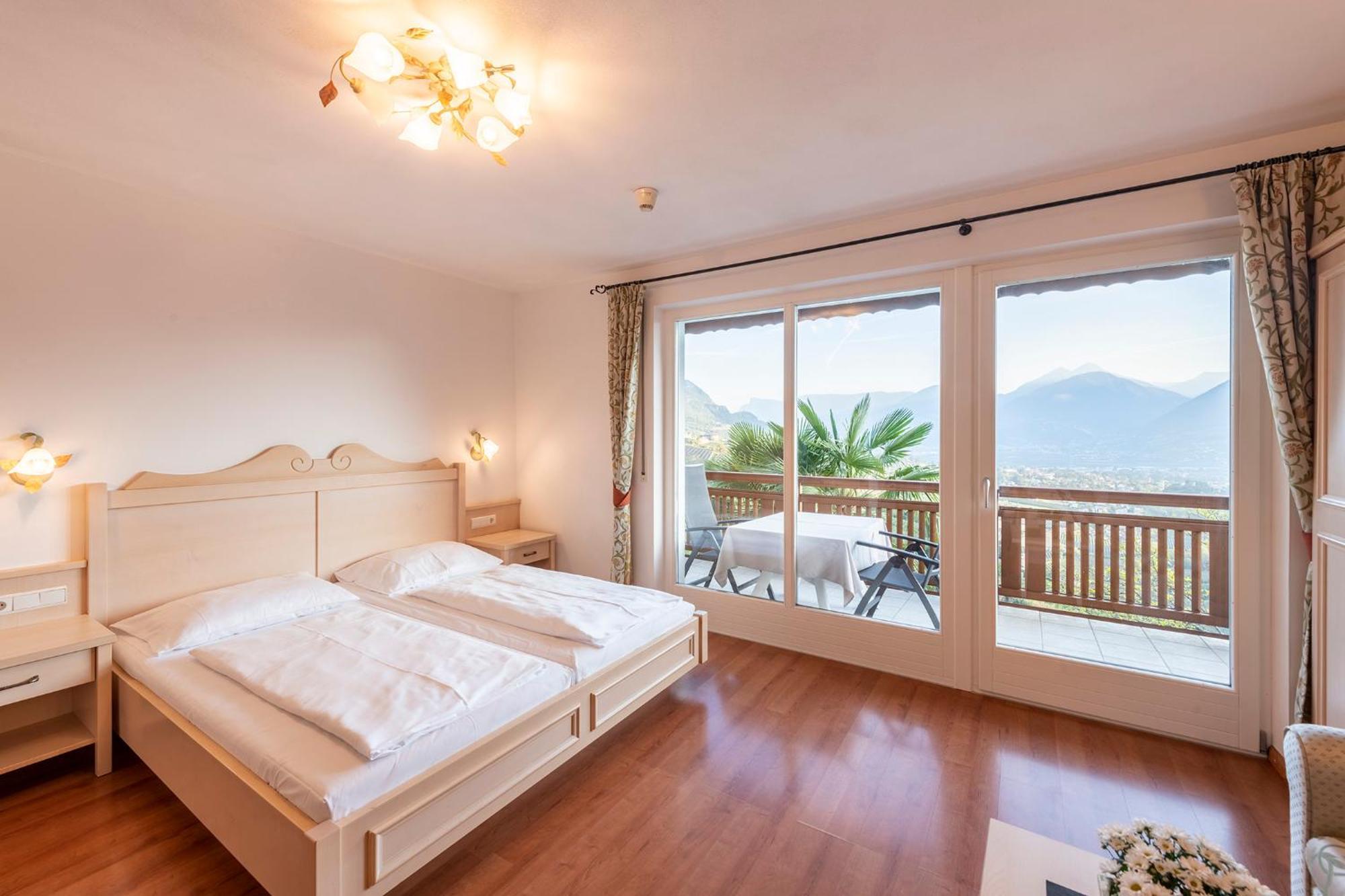 سكين Appartement Tschivon المظهر الخارجي الصورة