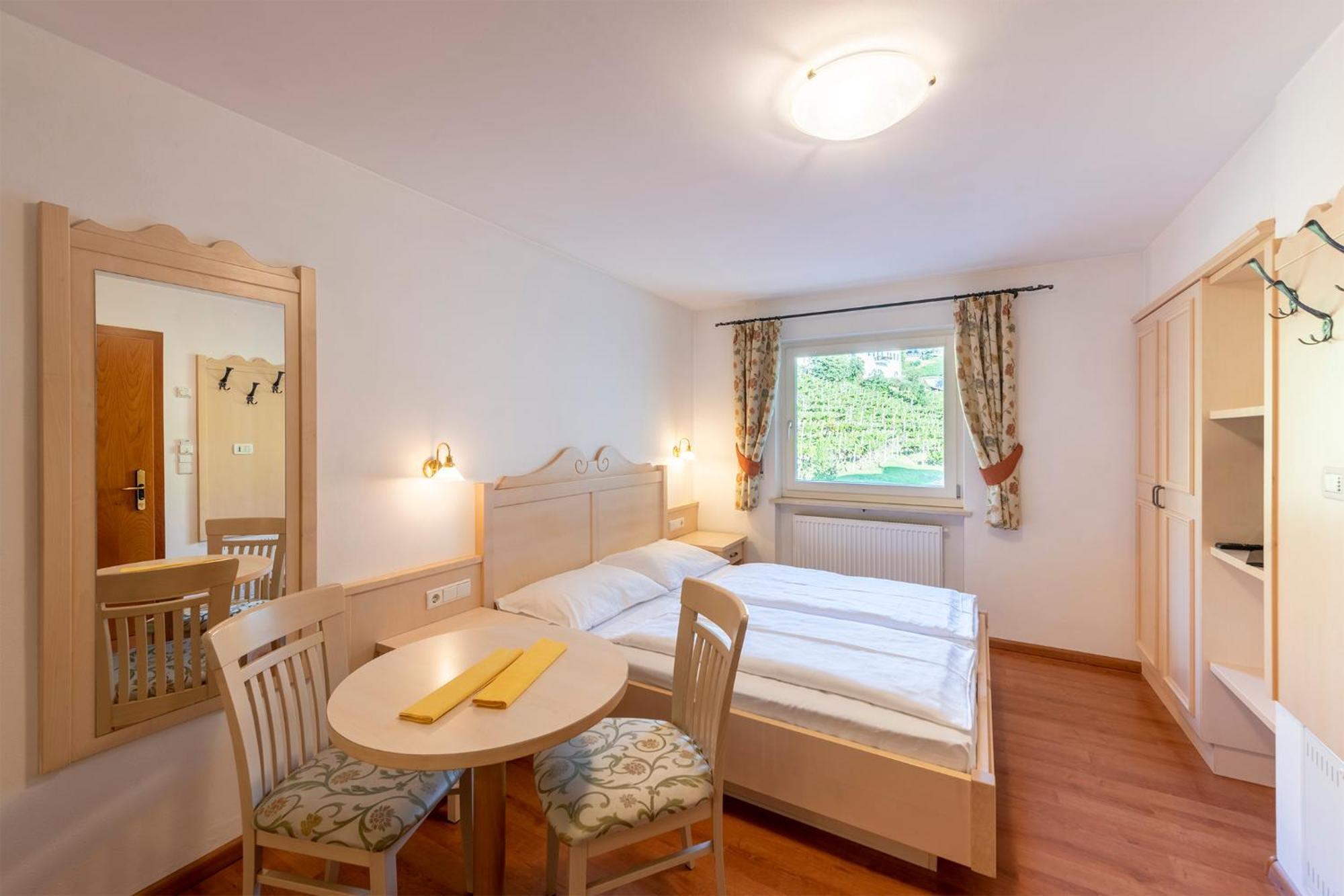 سكين Appartement Tschivon المظهر الخارجي الصورة