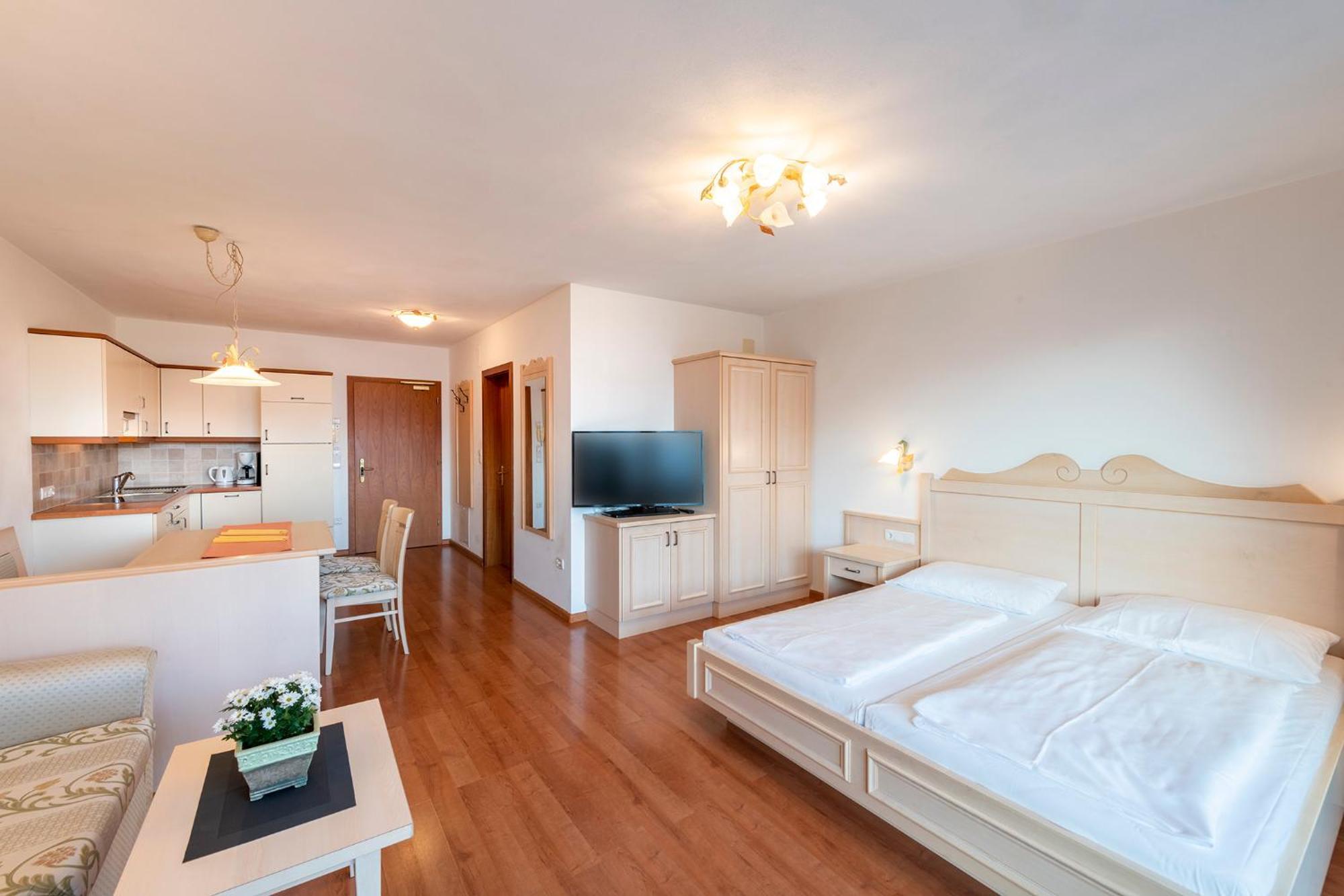 سكين Appartement Tschivon المظهر الخارجي الصورة