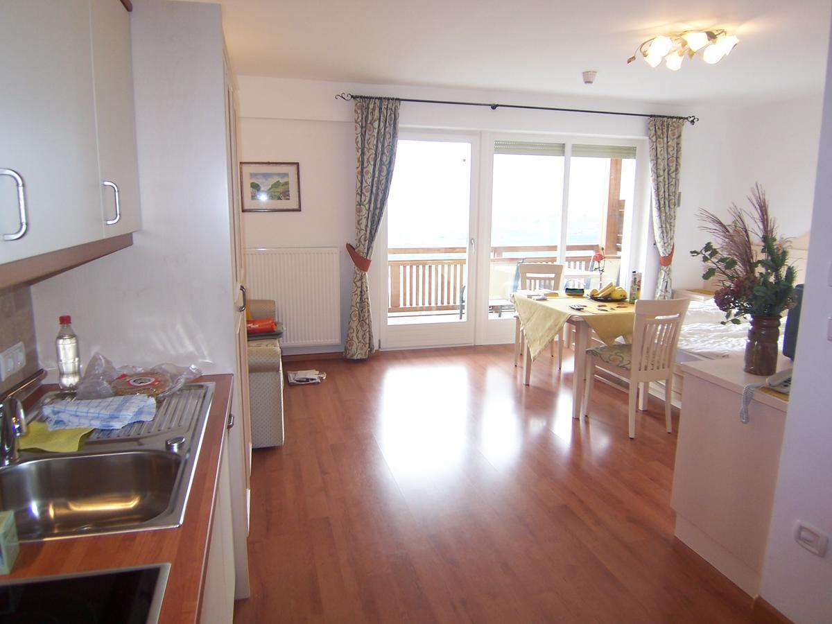 سكين Appartement Tschivon المظهر الخارجي الصورة